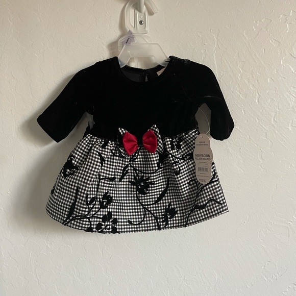 🆕Wonder nation Newborn dress , bodysuits premmie, - Picture 2 of 7